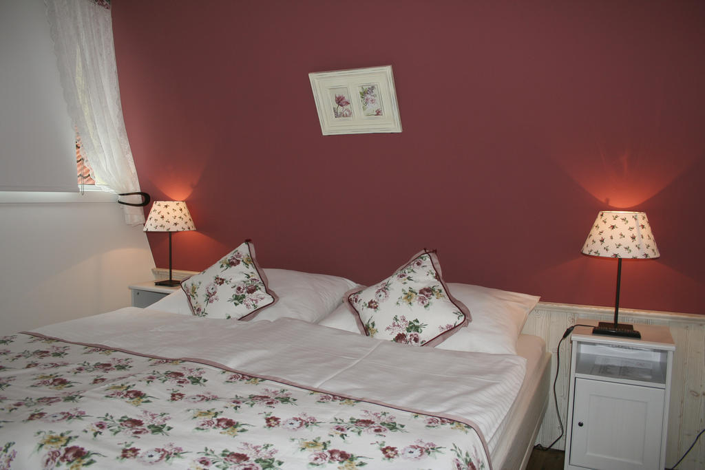 Landgasthof Friedl Hotel Sankt Lorenzen bei Knittelfeld Habitación foto